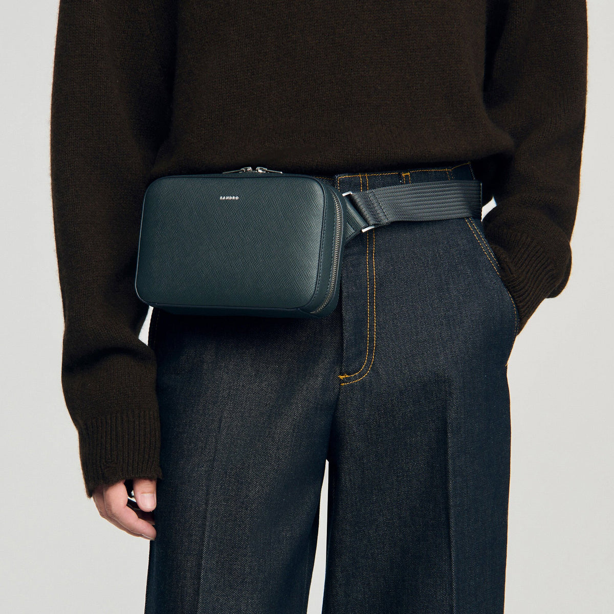 Small reconstitued leather bag | Sandro