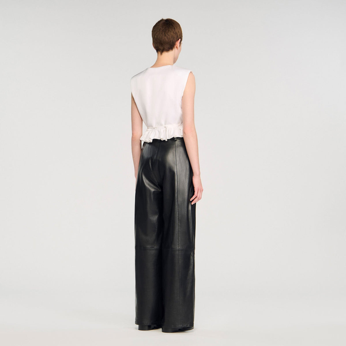 Ruffled V-neck crop top | Sandro