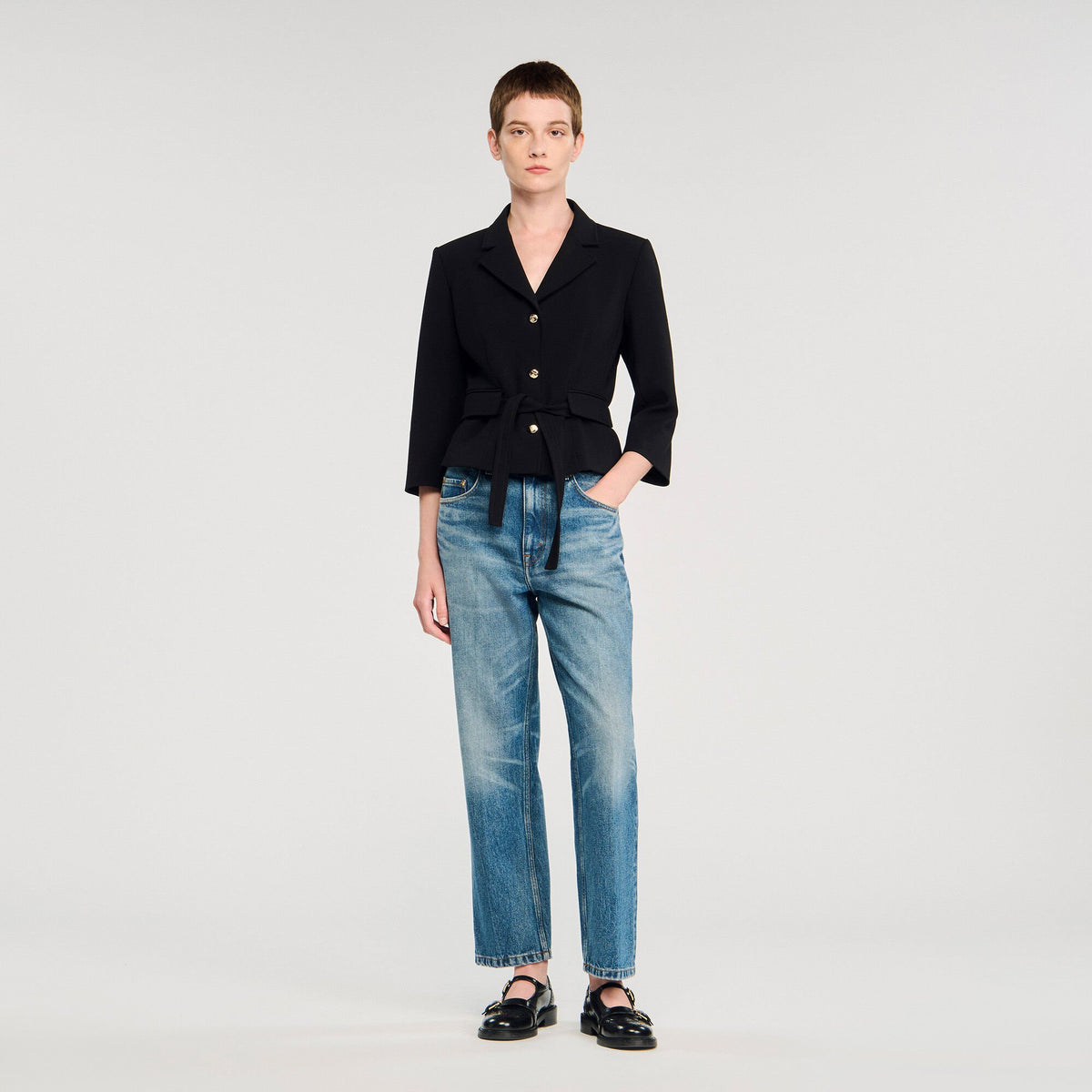 Short tailored jacket | Sandro